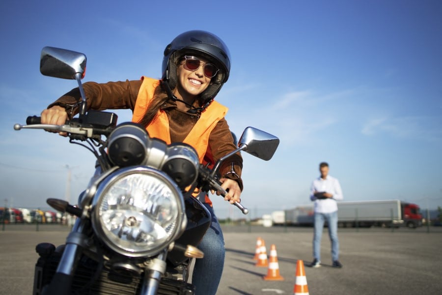 bravok bij motorlessen